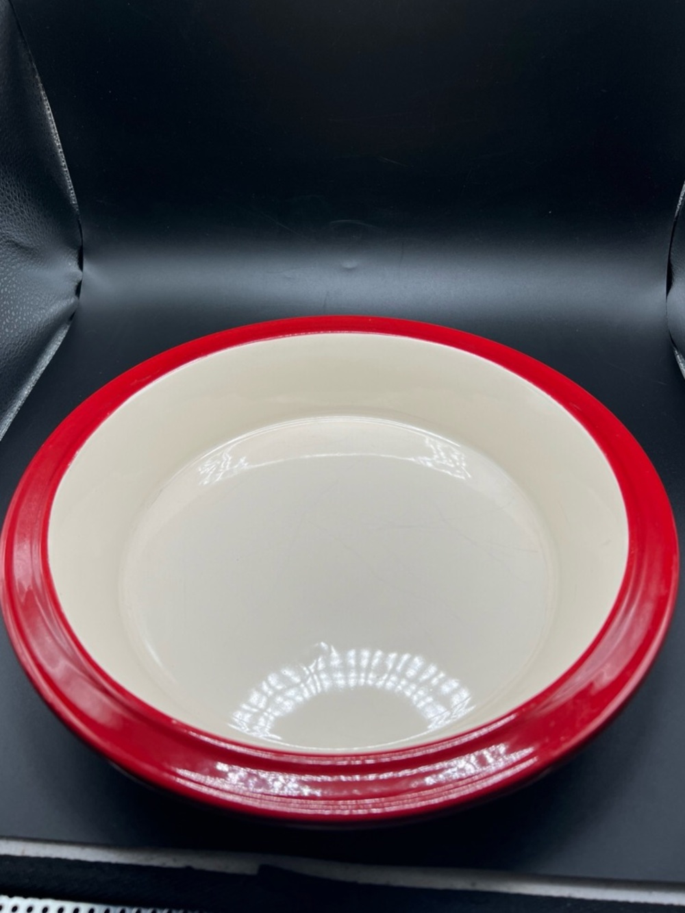 Le Creuset Red Stoneware Pie Baking Dish 9” Round 2” Deep